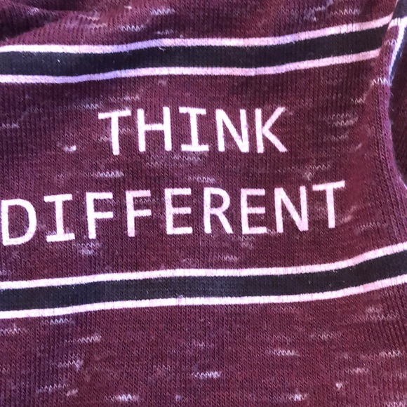 Cute shirt with long sleeves SIZE XS FOR LITTLE KIDS 7$ - Picture 3 of 3